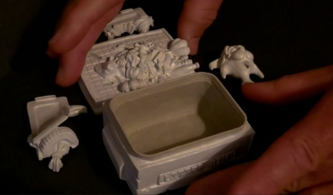 Assembly Kitty Litter